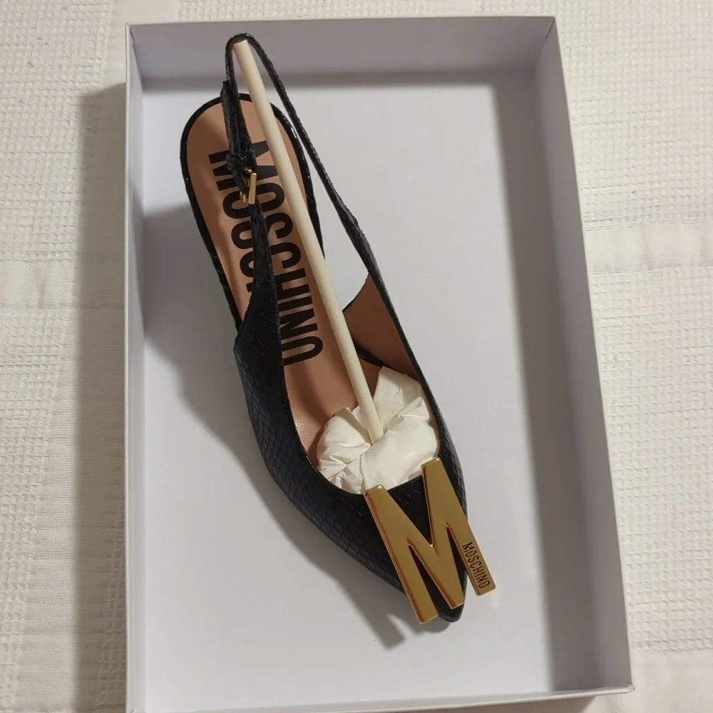 Moschino Snakeskin Embosses Leather Slingback Pump in black size US 7 / EU 37